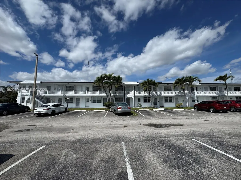 100 NE 203rd Terrace Miami Gardens FL 33179