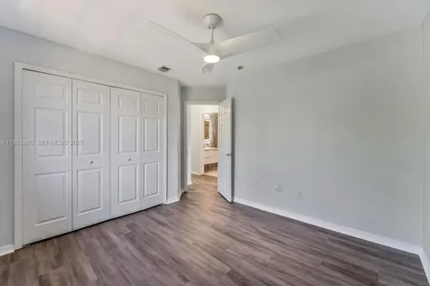 9057 SW 161st Terrace Palmetto Bay FL 33157