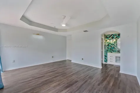 9057 SW 161st Terrace Palmetto Bay FL 33157