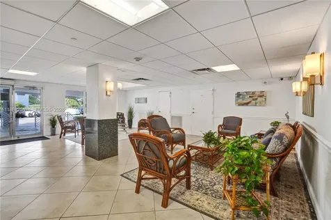 1500 S Ocean Boulevard Lauderdale By The Sea FL 33062