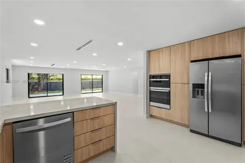 11660 Canal Drive North Miami FL 33181