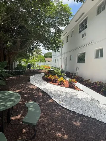 1300 NE 110th Street Miami FL 33161