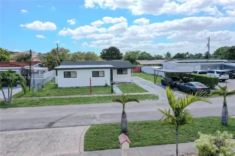 1014 W 66th Street Hialeah FL 33012