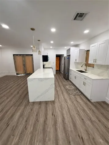 1014 W 66th Street Hialeah FL 33012