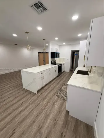 1014 W 66th Street Hialeah FL 33012
