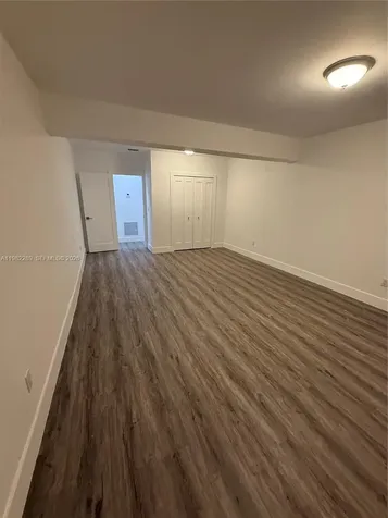 1014 W 66th Street Hialeah FL 33012