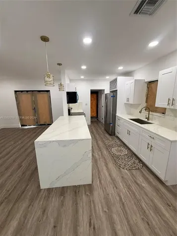 1014 W 66th Street Hialeah FL 33012