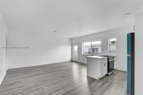 780 73rd Street Miami Beach FL 33141
