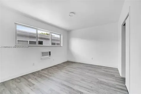 780 73rd Street Miami Beach FL 33141