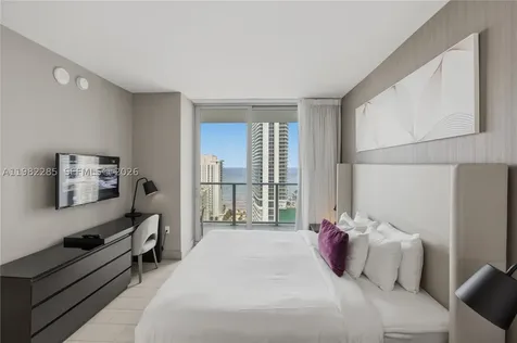 4010 S Ocean Drive Hollywood FL 33019