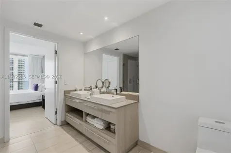 4010 S Ocean Drive Hollywood FL 33019