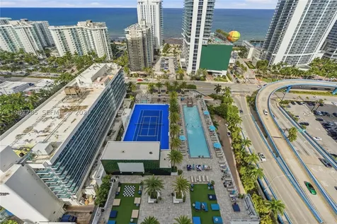 4010 S Ocean Drive Hollywood FL 33019