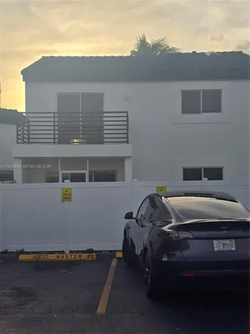 252 NE 212th Terrace Miami FL 33179