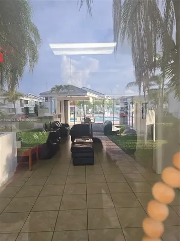 252 NE 212th Terrace Miami FL 33179