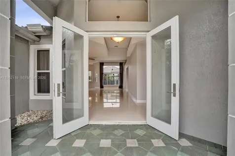 8006 N Savannah Circle Davie FL 33328