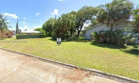 8 NW 8th Court Fort Lauderdale FL 33311