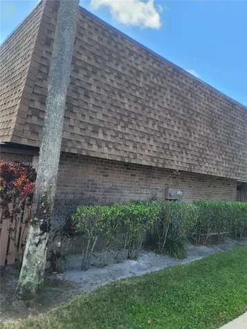 5961 NW 54th Lane Tamarac FL 33319