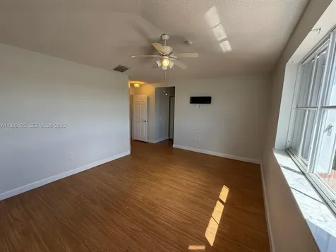16060 SW 87th Terrace Miami FL 33193