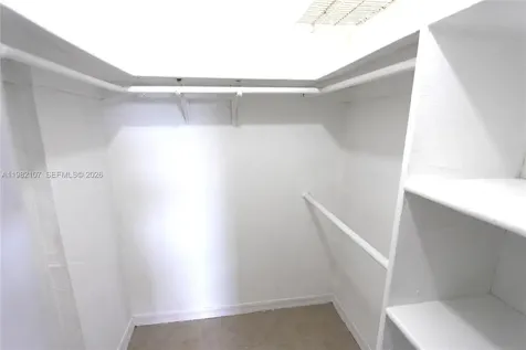 4550 NW 9th Street Miami FL 33126