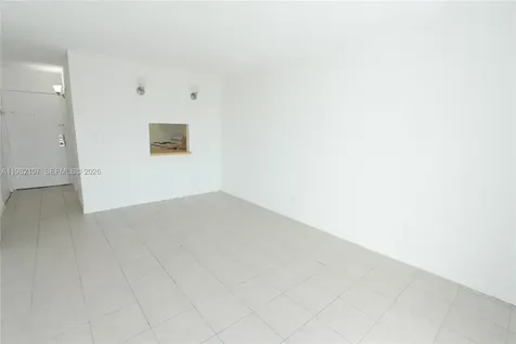 4550 NW 9th Street Miami FL 33126