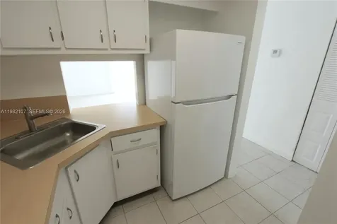 4550 NW 9th Street Miami FL 33126