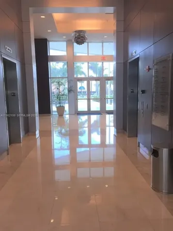 2301 NW 87th Avenue Doral FL 33172