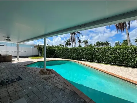 631 SE 5th Terrace Pompano Beach FL 33060