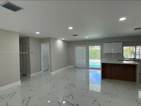 631 SE 5th Terrace Pompano Beach FL 33060