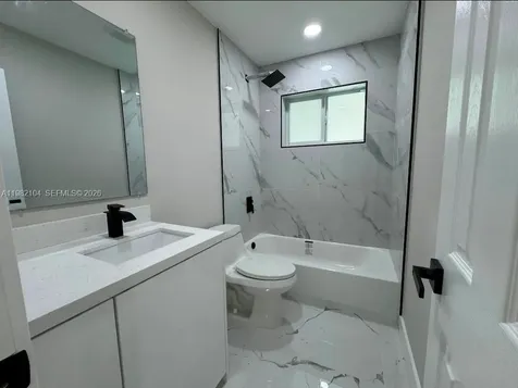 631 SE 5th Terrace Pompano Beach FL 33060