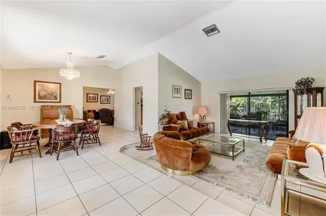 11541 SW 100th Street Miami FL 33176