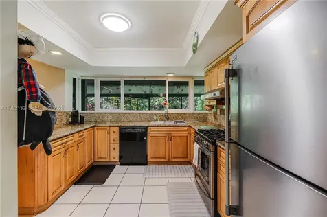 11541 SW 100th Street Miami FL 33176
