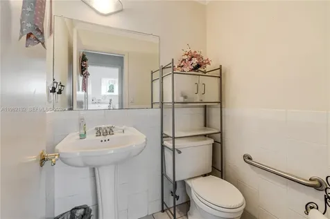 11541 SW 100th Street Miami FL 33176