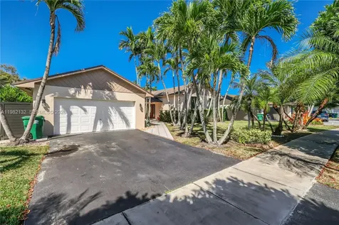 11541 SW 100th Street Miami FL 33176
