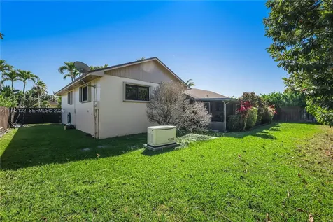 11541 SW 100th Street Miami FL 33176