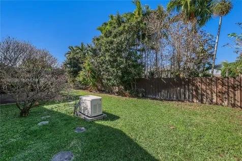 11541 SW 100th Street Miami FL 33176