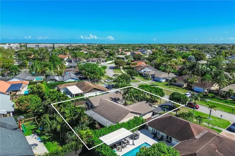 11541 SW 100th Street Miami FL 33176