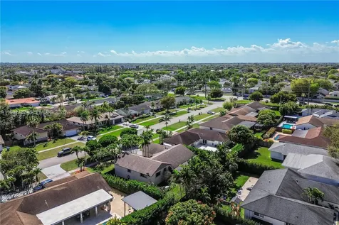 11541 SW 100th Street Miami FL 33176