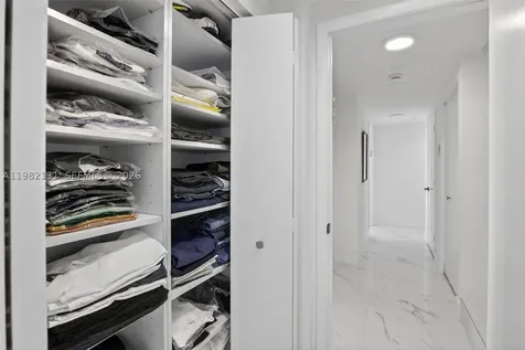 4000 Island Boulevard Aventura FL 33160