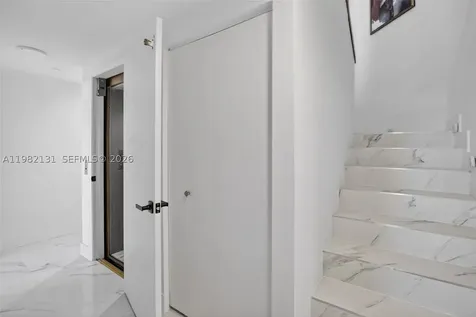 4000 Island Boulevard Aventura FL 33160