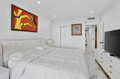 4000 Island Boulevard Aventura FL 33160