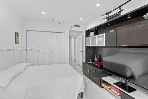 4000 Island Boulevard Aventura FL 33160