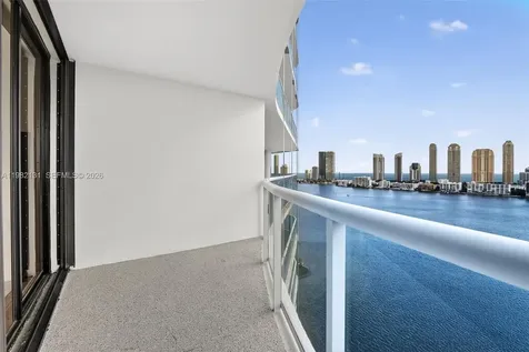 4000 Island Boulevard Aventura FL 33160