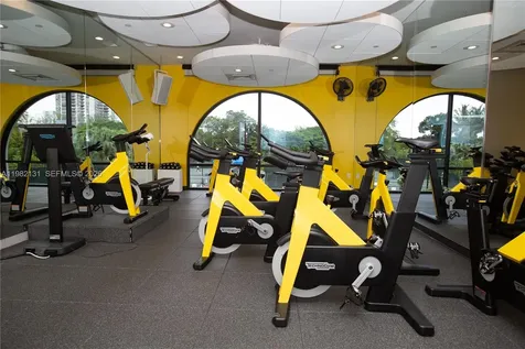 4000 Island Boulevard Aventura FL 33160