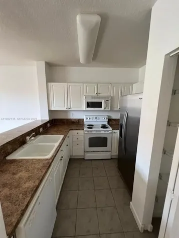 1420 NE 33rd Avenue Homestead FL 33033