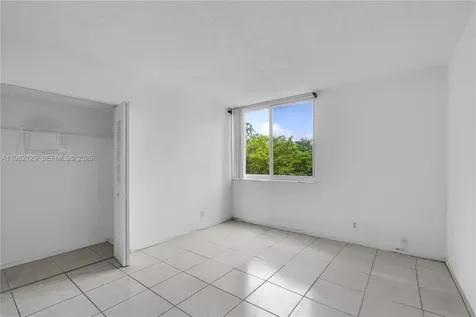 9001 SW 77th Avenue Miami FL 33156