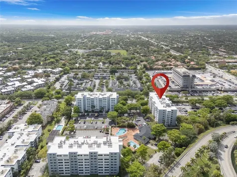 9001 SW 77th Avenue Miami FL 33156