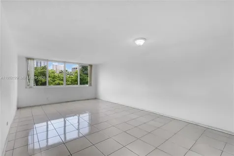 9001 SW 77th Avenue Miami FL 33156
