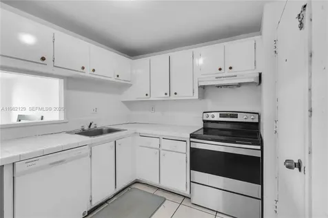 9001 SW 77th Avenue Miami FL 33156