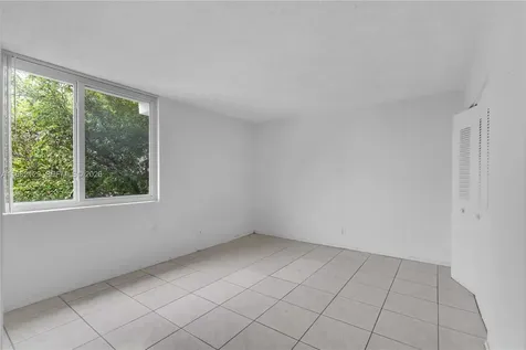 9001 SW 77th Avenue Miami FL 33156