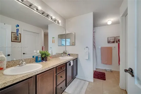 1317 Conch Key Lane Davenport FL 33837